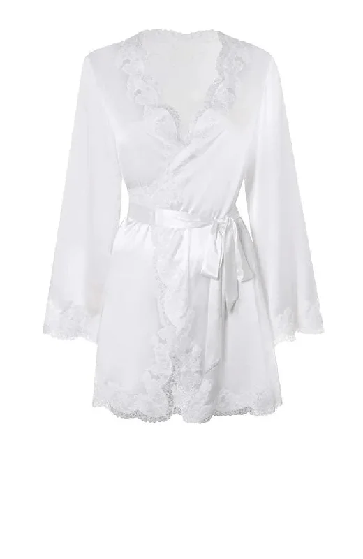 Amelea Robe